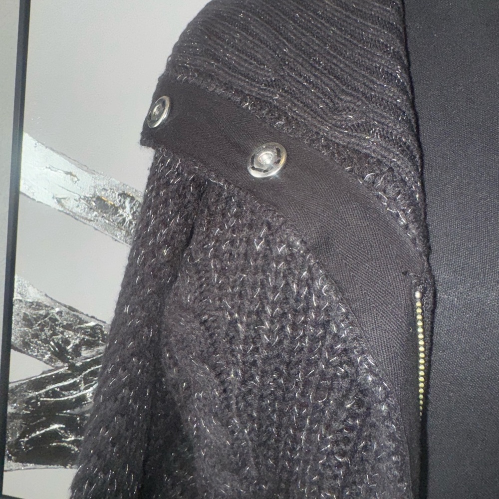 Harley-Davidson Women's Black Heavy Knit Zip-Up Sweater - Picture 3 of 5